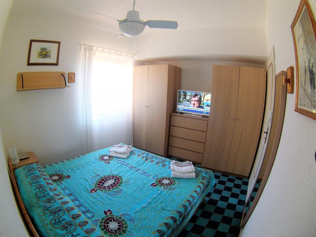 Sea Beach Taormina Apartment Летояни Екстериор снимка